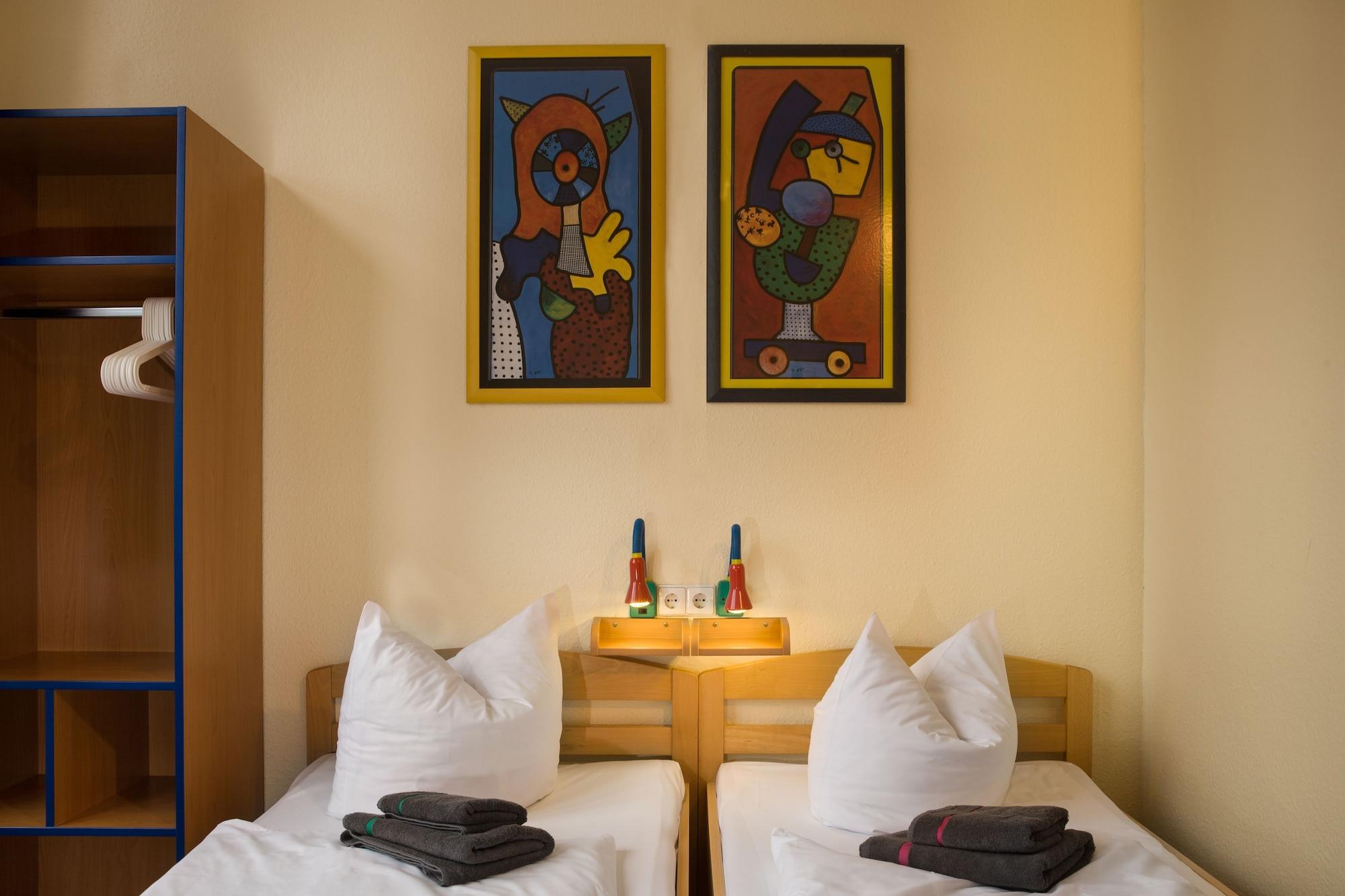 Hotel Acama Hotel&hostel Kreuzberg 2*