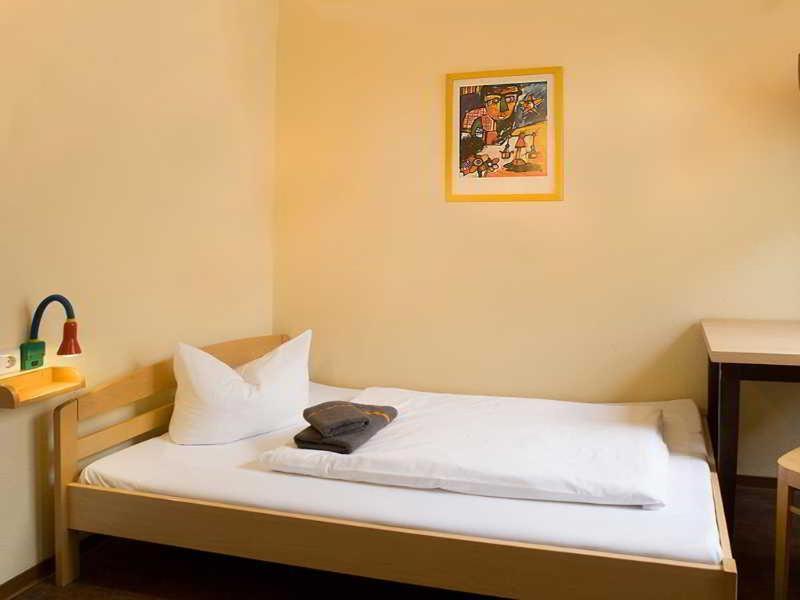 Acama Hotel&hostel Kreuzberg Hotel 2*